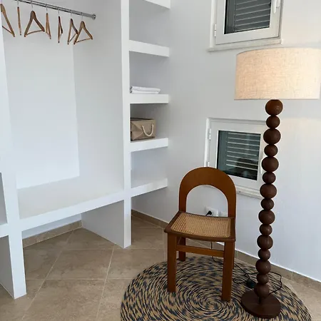 Roberts Villa Dhërmi