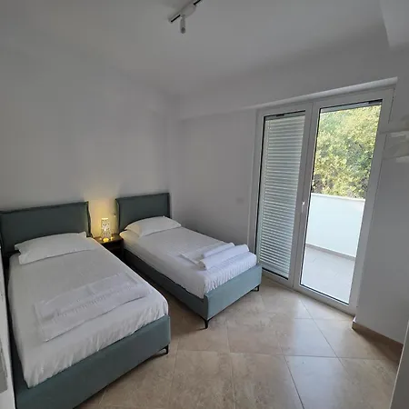 Villa Roberts Dhërmi